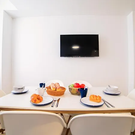 Appartement Guestready - Luminous And Renovated In The Center Of Cannes